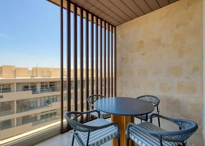 Elegant With Heated Pool, Pickleball, Gym & Garden Views Cabo San Lucas